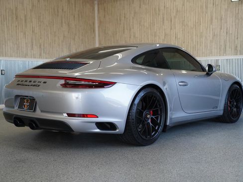 Used 2019 Porsche 911 Carrera 4 GTS image 10