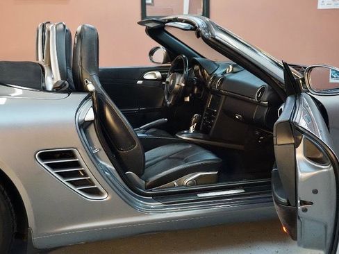 Used 2009 Porsche Boxster RWD image 64