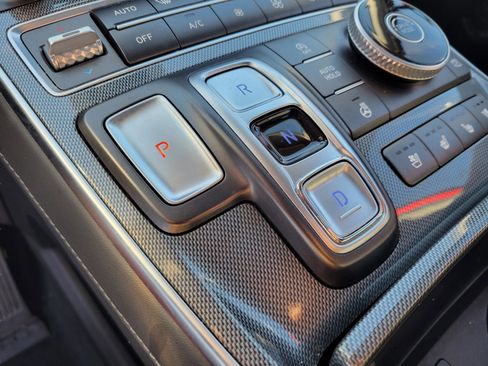 Certified 2023 Hyundai Santa Fe Limited image 33