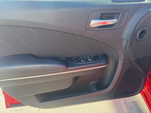 Used 2023 Dodge Charger SXT image 11