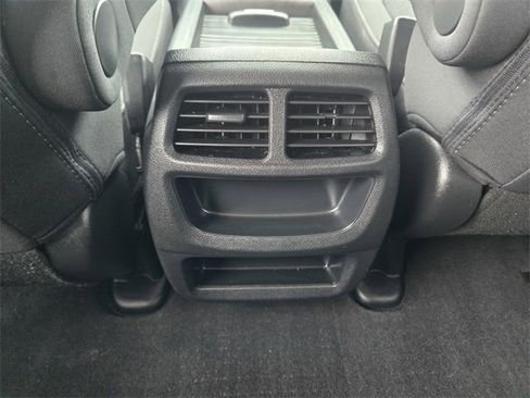 Used 2021 Honda Passport Sport image 10