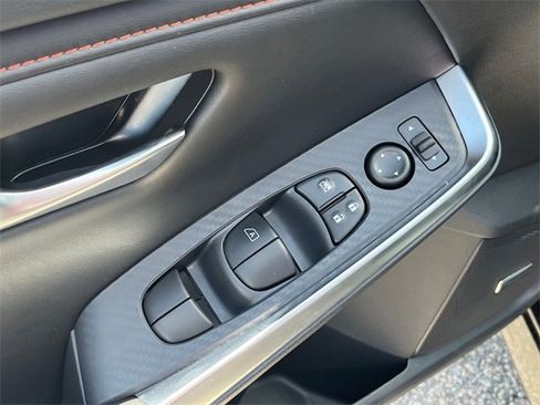 New 2025 Nissan Sentra SR w/ SR Premium Package image 13