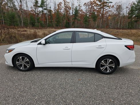 Certified 2023 Nissan Sentra SV image 8