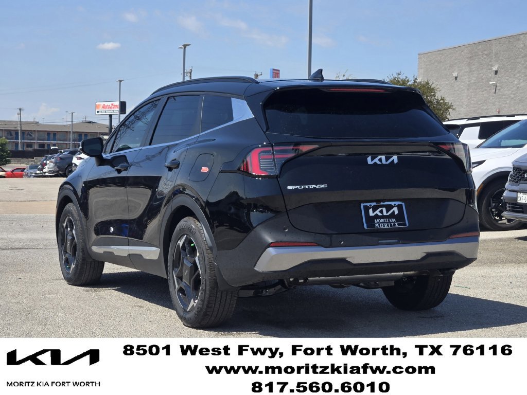 New 2026 Kia Sportage EX w/ EX Panorama Roof Package FWD image 3