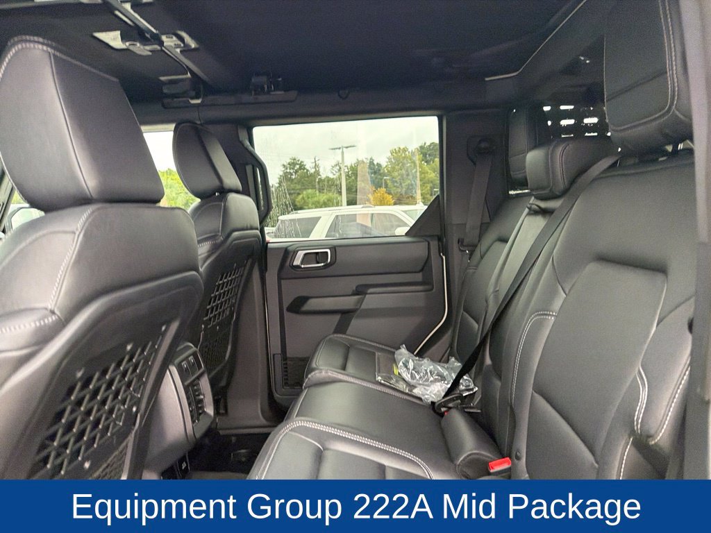 Used 2025 Ford Bronco Big Bend w/ Black Diamond Package AWD/4WD image 13