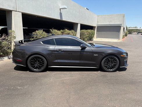 Used 2022 Ford Mustang GT Premium w/ GT Performance Package RWD image 3