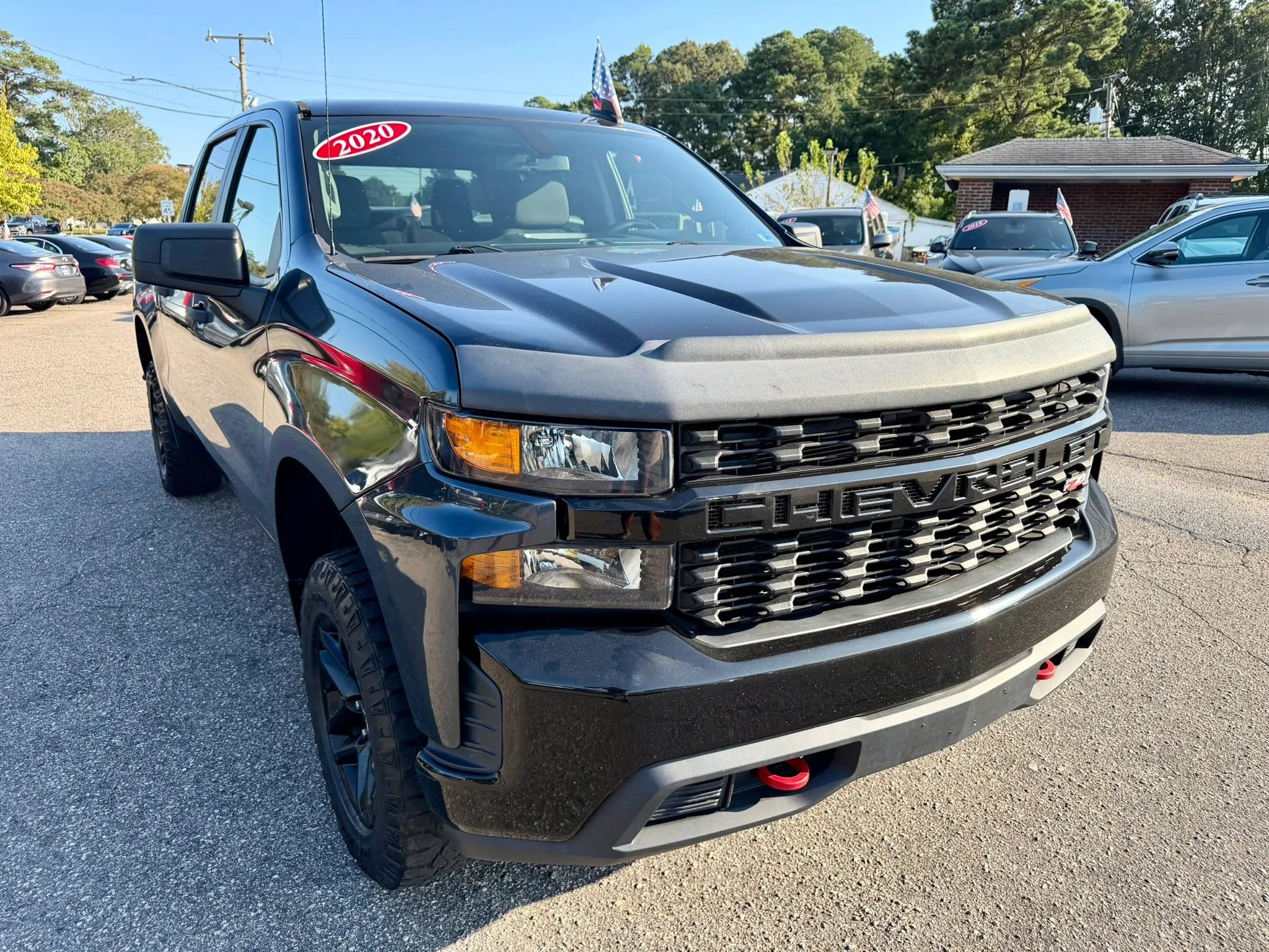 Used 2020 Chevrolet Silverado 1500 Custom Trail Boss w/ Custom Convenience Package AWD/4WD image 7