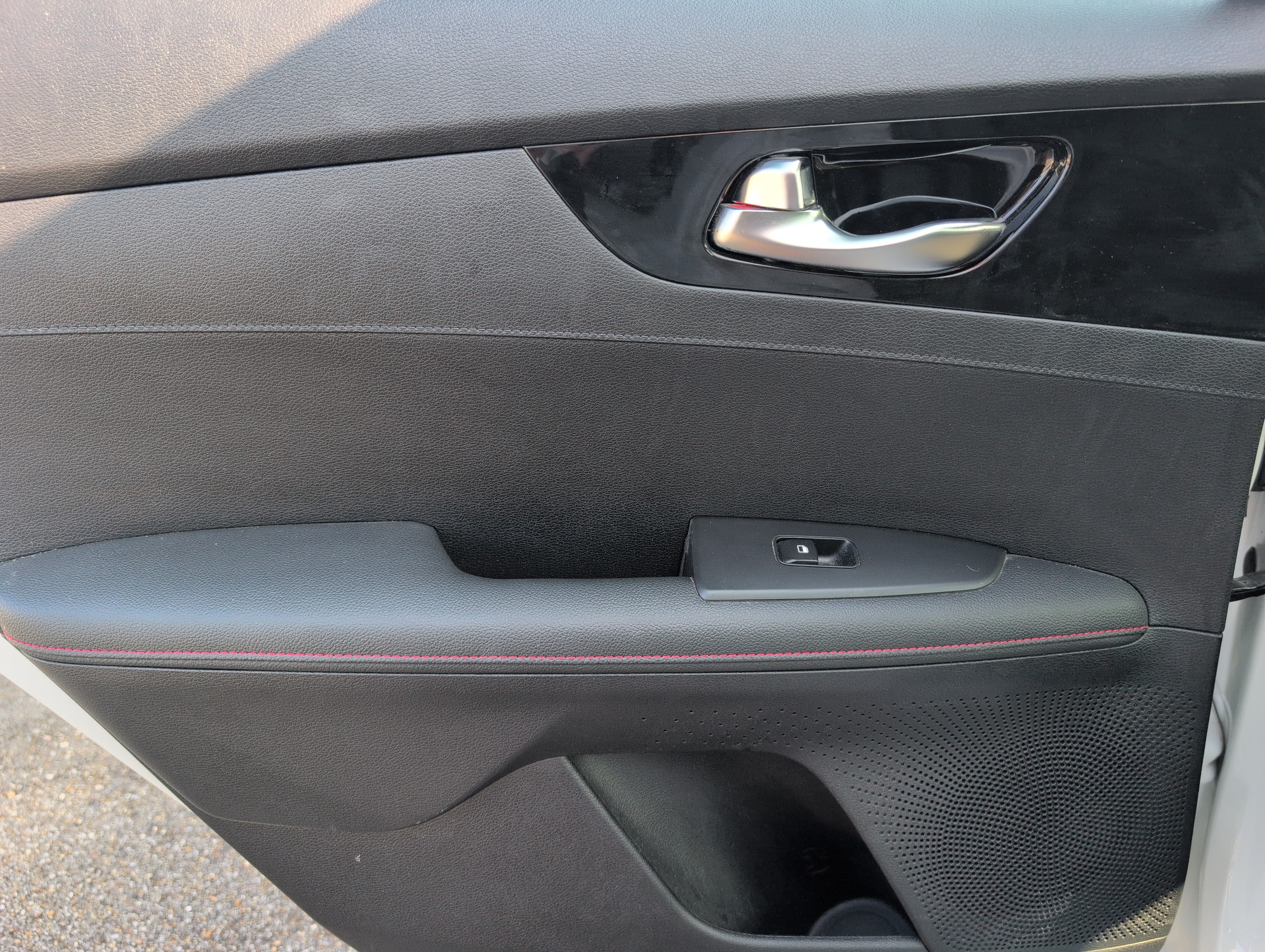 Used 2024 Kia Forte GT FWD image 32