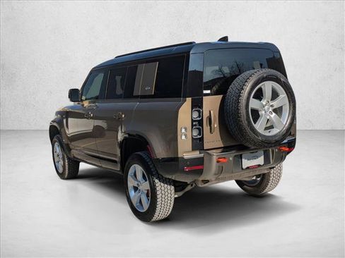 Certified 2024 Land Rover Defender 110 X image 8