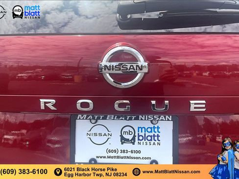 Used 2021 Nissan Rogue SV w/ Premium Package AWD/4WD image 30