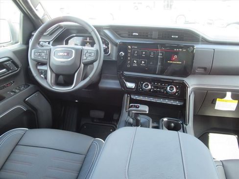 New 2026 GMC Sierra 1500 AT4X AWD/4WD image 12