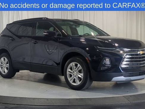 Used 2020 Chevrolet Blazer LT FWD image 2