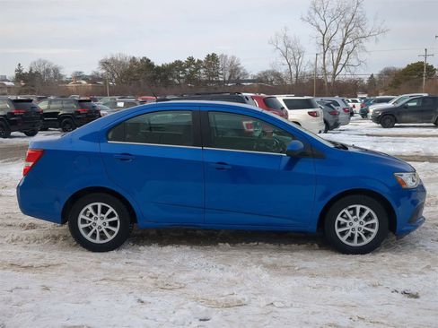 Used 2020 Chevrolet Sonic LT image 15