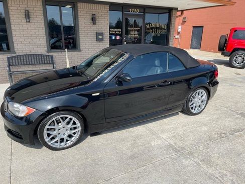 Used 2008 BMW 135i Convertible RWD image 3