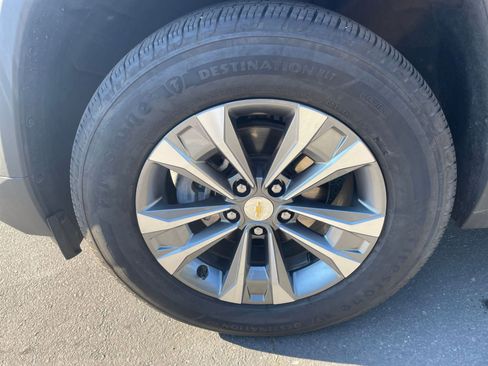 Used 2025 Chevrolet Equinox LT image 29