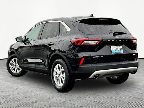 Used 2023 Ford Escape Active AWD/4WD image 4
