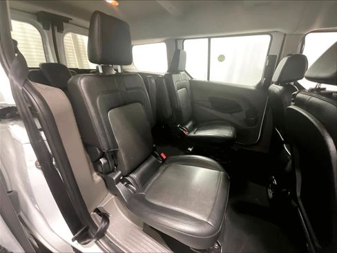Used 2020 Ford Transit Connect XL image 16