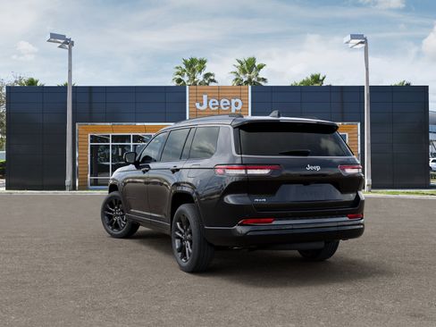 New 2026 Jeep Grand Cherokee L Limited AWD/4WD image 3