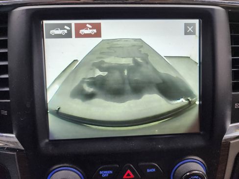 Used 2018 RAM 3500 Laramie image 15