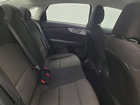 Used 2022 Kia Forte LXS image 19