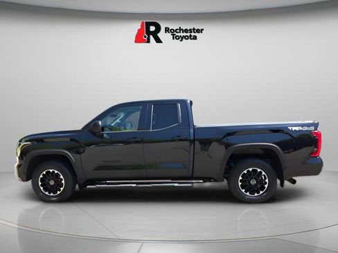 Used 2023 Toyota Tundra SR5 w/ TRD Off-Road Package AWD/4WD image 4
