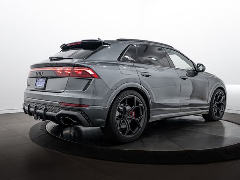 New 2026 Audi RS Q8 performance AWD/4WD image 4