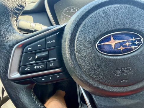 Used 2024 Subaru Outback Limited AWD/4WD image 39