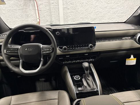 New 2026 Chevrolet Colorado ZR2 w/ Technology Package image 12