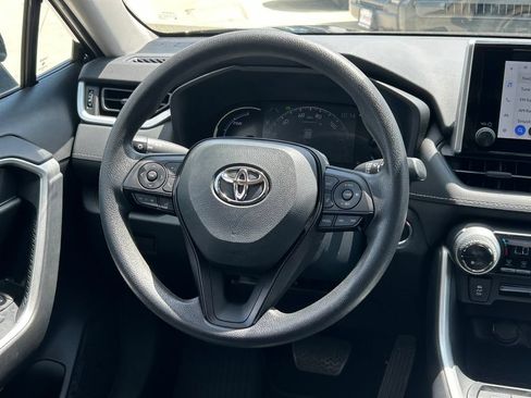 Used 2023 Toyota RAV4 XLE AWD/4WD image 37