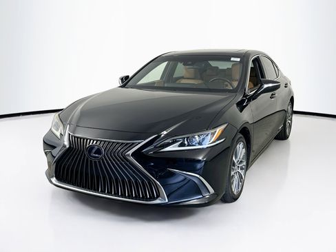 Used 2019 Lexus ES 300h w/ Premium Package image 1