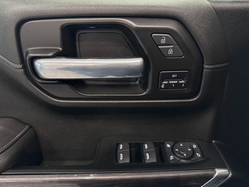 Certified 2022 Chevrolet Silverado 1500 LTZ w/ LTZ Premium Package image 3
