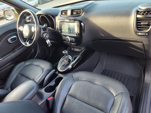 Used 2015 Kia Soul ! w/ Sun & Sound Package image 47