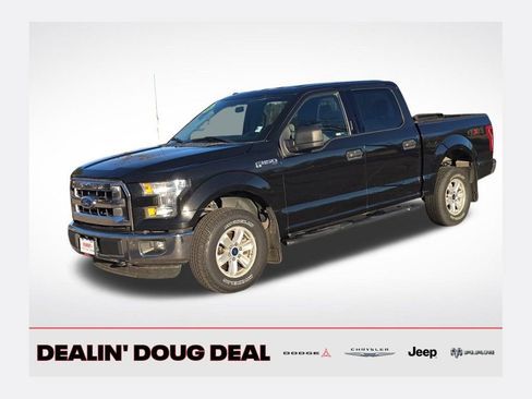 Used 2015 Ford F150 XLT image 1