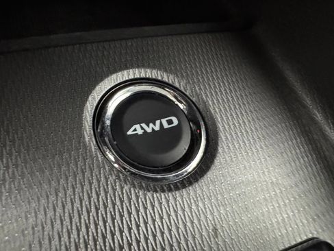 Used 2024 Mitsubishi Outlander Sport SE AWD/4WD image 22