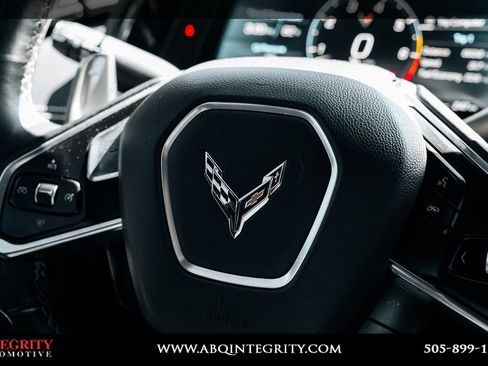 Used 2021 Chevrolet Corvette Stingray Coupe w/ 1LT RWD image 26