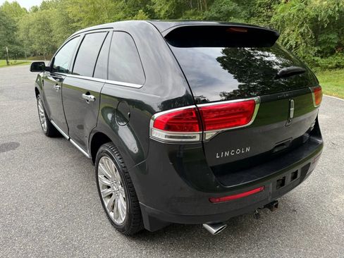 Used 2014 Lincoln MKX Sport Utility 4D w/ Equipment Group 102A image 11