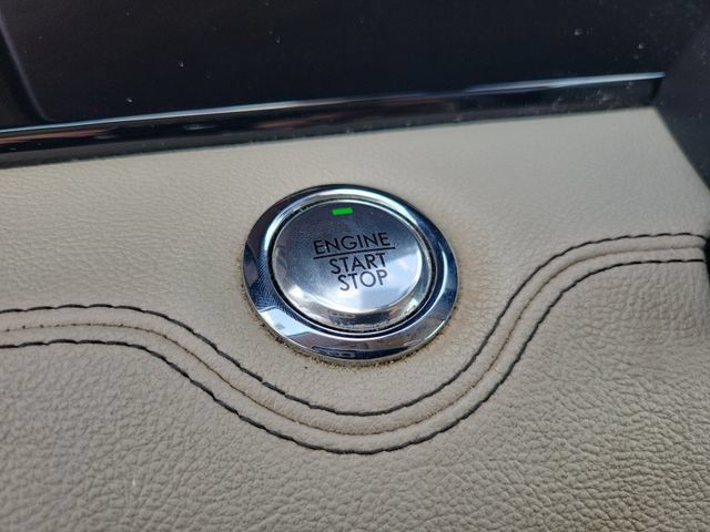 Used 2019 Lincoln Navigator Reserve w/ Cargo Package AWD/4WD image 23