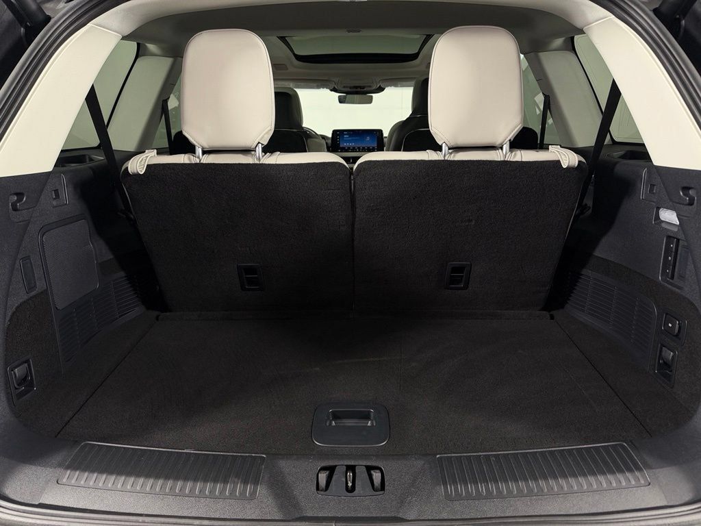 Used 2025 Lincoln Aviator Reserve w/ Equipment Group 201A AWD/4WD image 29