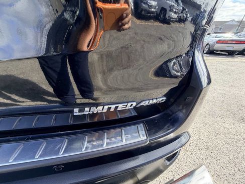 Used 2014 Toyota Highlander Limited image 56