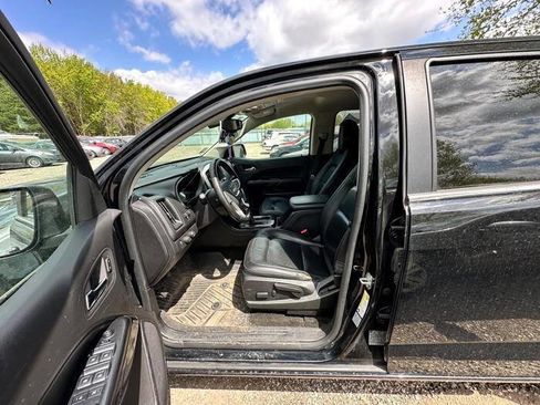 Used 2017 GMC Canyon SLT w/ Driver Alert Package AWD/4WD image 13
