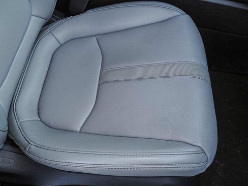 Used 2024 Honda Pilot Touring image 21
