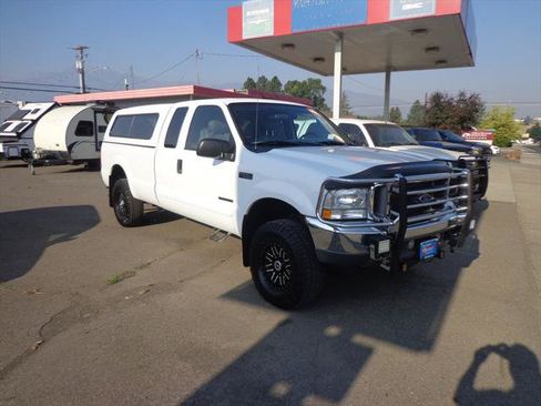 Used 2003 Ford F250 4x4 SuperCab Super Duty image 5