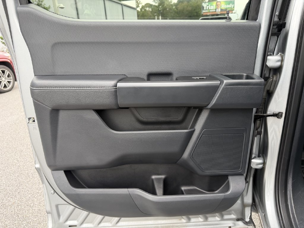 Used 2025 Ford F150 STX w/ Equipment Group 200A RWD image 12
