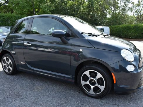 Used 2017 FIAT 500 e FWD image 25