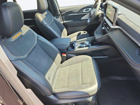 New 2026 Ford Explorer Tremor w/ Tremor Ultimate Package AWD/4WD image 29