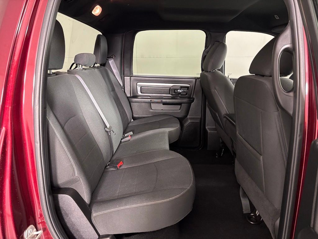 Used 2024 RAM 1500 Warlock AWD/4WD image 37