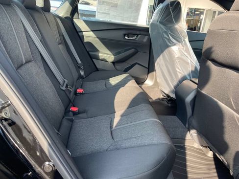 Used 2024 Honda Accord Sport image 15