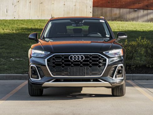 Certified 2023 Audi Q5 2.0T Premium w/ Convenience Package AWD/4WD image 29