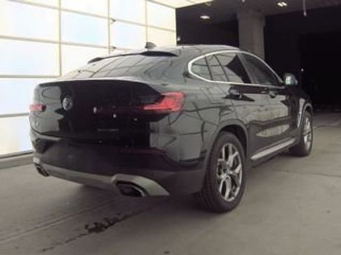 Used 2024 BMW X4 xDrive30i image 7
