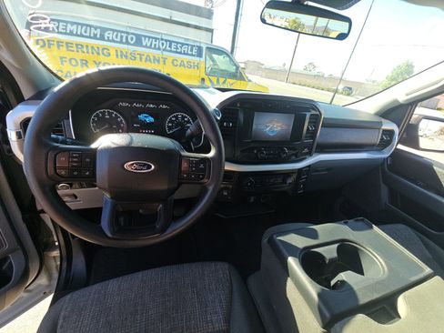 Used 2023 Ford F150 XLT image 11